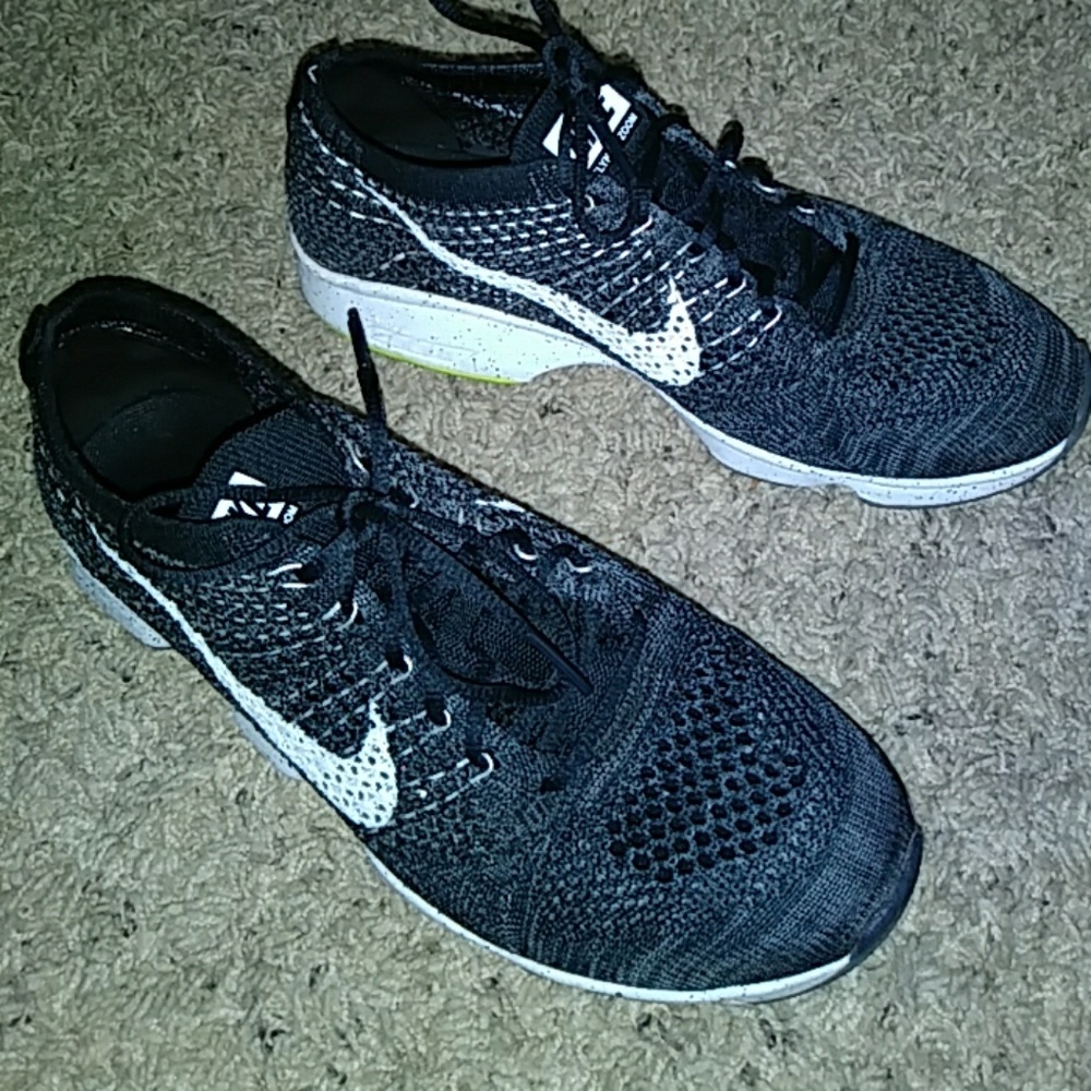 Nike zoom shoes